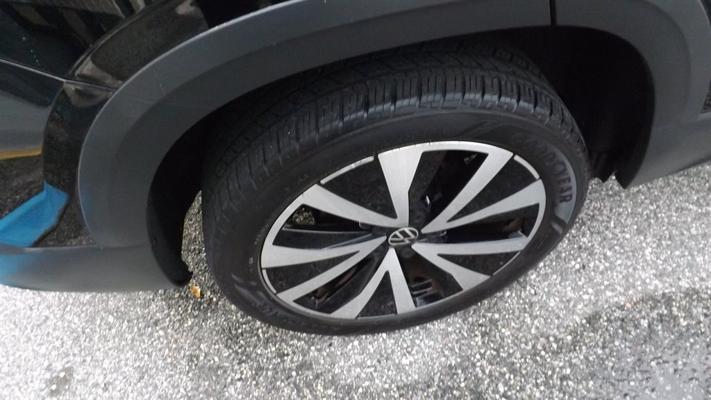 2022 Volkswagen Taos SE - Photo 16