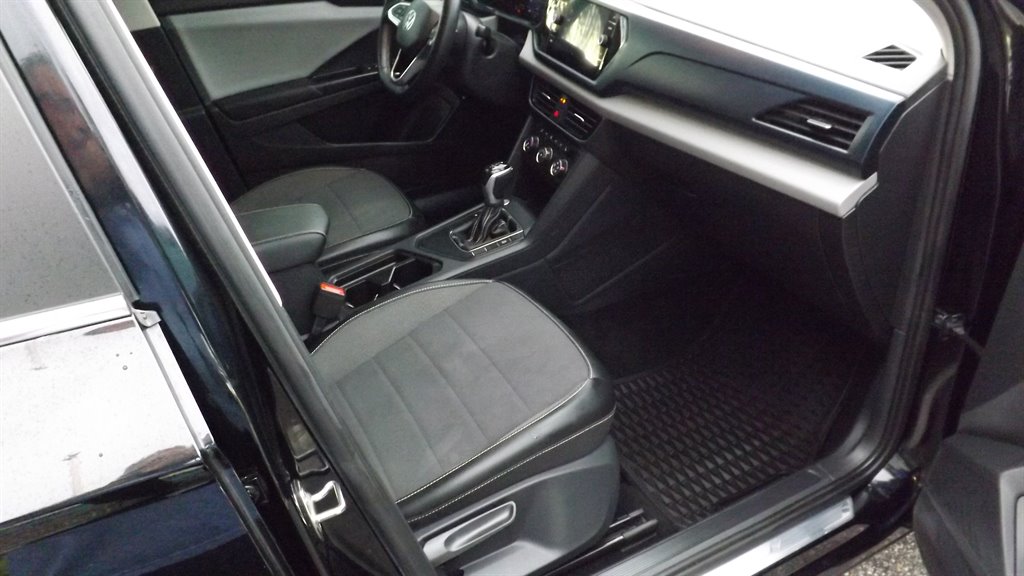 2022 Volkswagen Taos SE - Photo 33