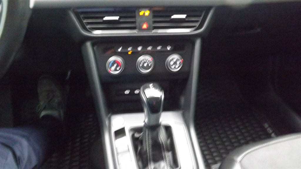 2022 Volkswagen Taos SE - Photo 27