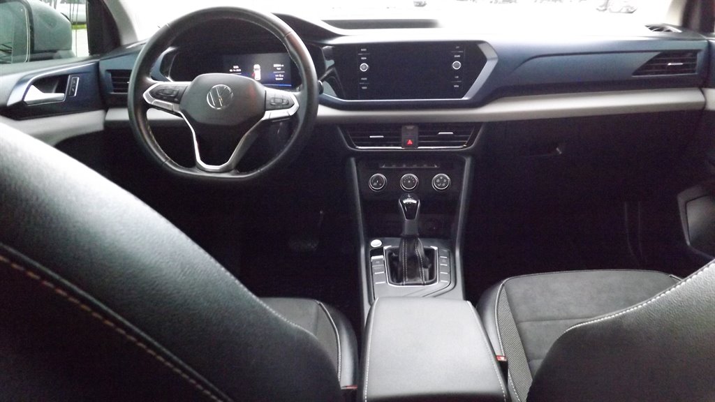 2022 Volkswagen Taos SE - Photo 40