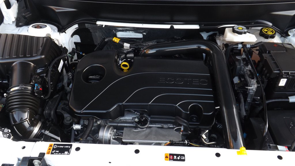 2024 Chevrolet Equinox LT - Photo 24